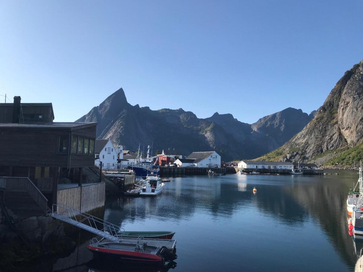 Lurn Sjohus Villa Reine Buitenkant foto